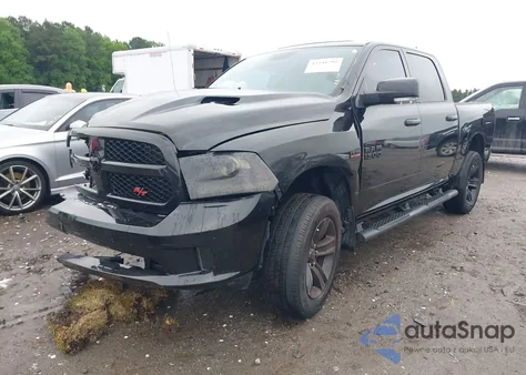 2018 Ram 1500 Night 4X4 5'7 Box z USA, uszkodzony, nr VIN 1C6RR7MT3JS122116